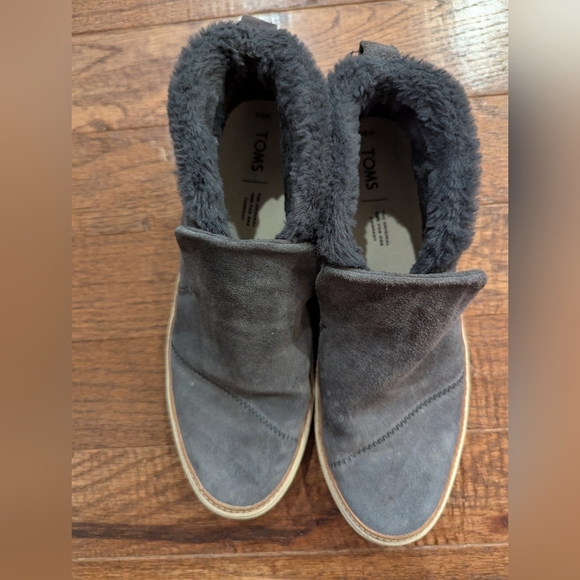 TOMS Women's Paxton Sneaker Boot Size 8.5 Fur Lined Shoe Gray Suede Cozy - Picture 8 of 16